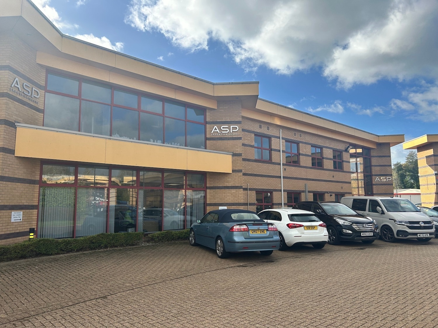 Premier Way, Romsey to rent Building Photo- Image 1 of 2