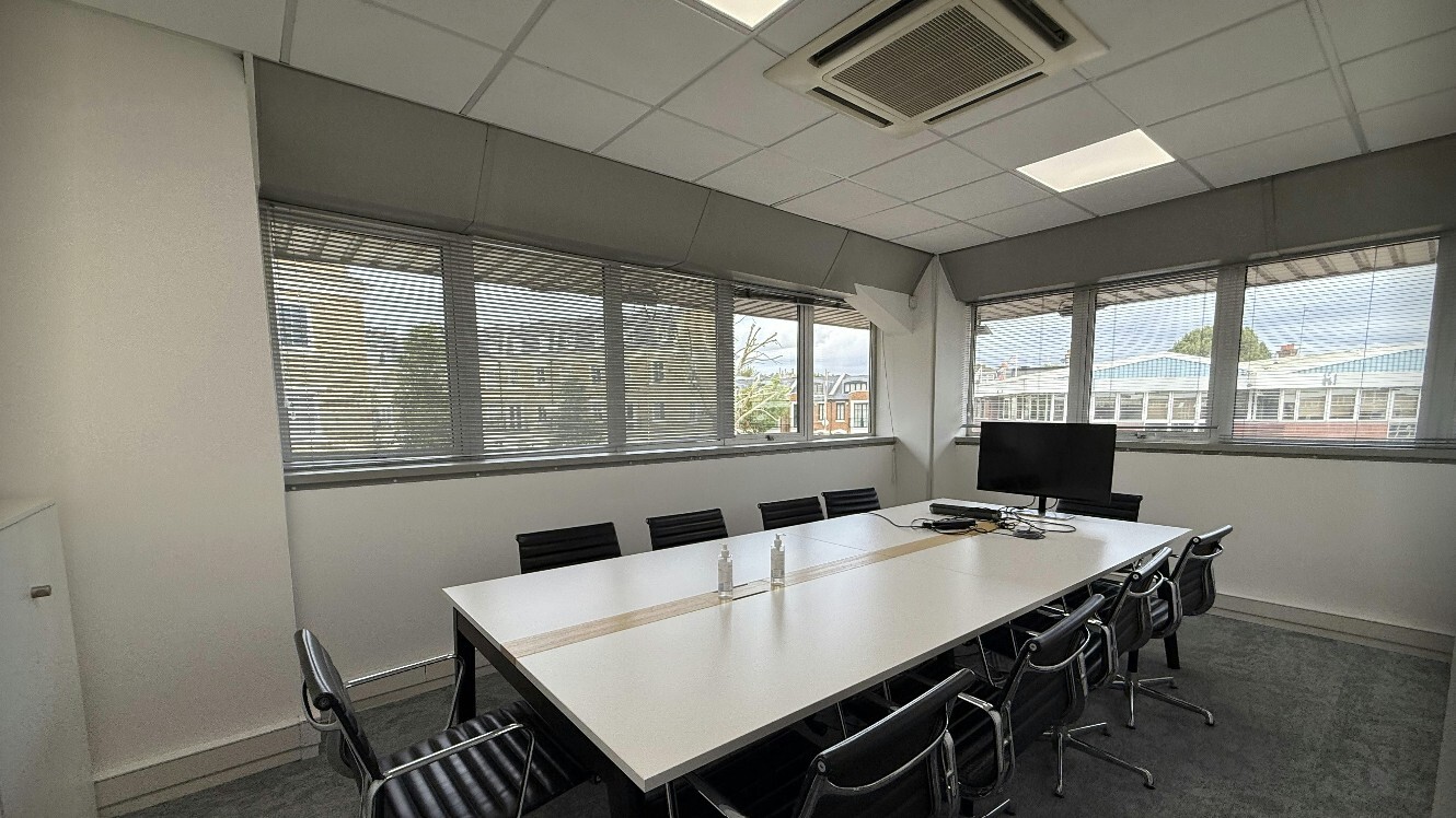 Sulivan Rd, London, LND SW6 3DU - Unit 14 & 15 - - Interior Photo - Image 2 of 4