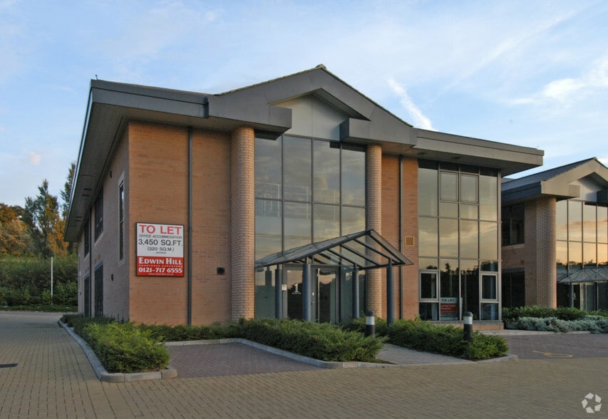 600 Pavilion Dr, Northampton for sale - Building Photo - Image 1 of 1