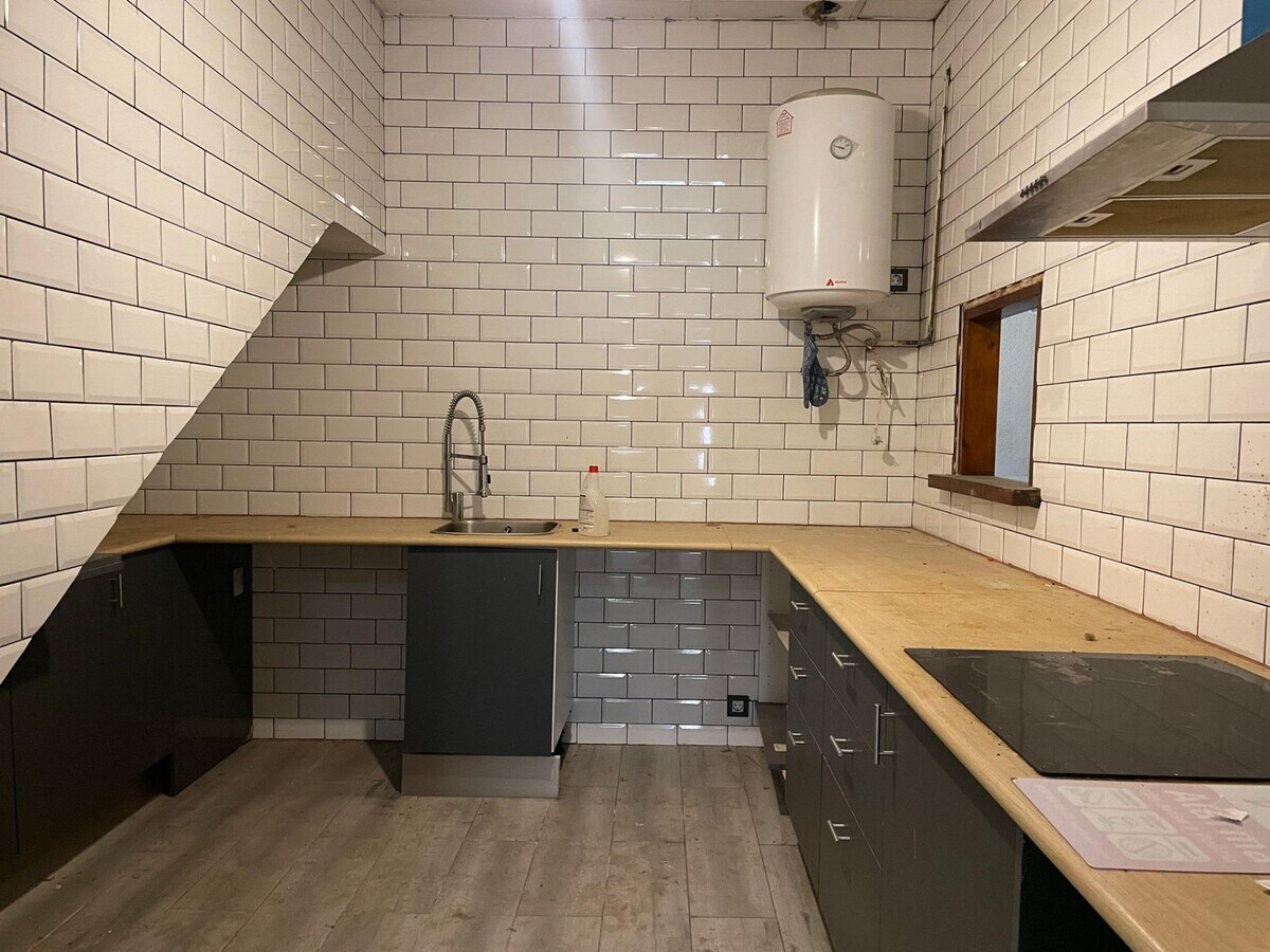 Viladecans, BAR 08840 - Unit - - - Interior Photo - Image 1 of 8