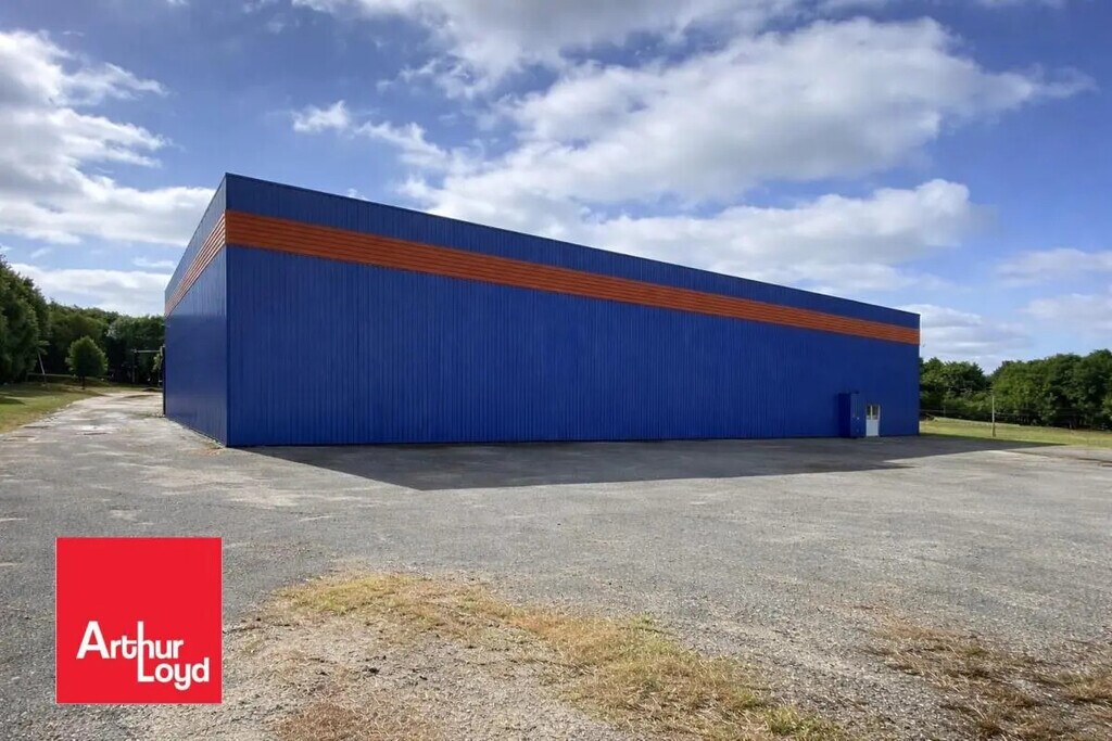 Location Local d'activités 1 808 m² - Photo 1
