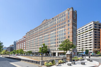 1350 Connecticut Ave NW, Washington, DC for rent Building Photo- Image 1 of 13