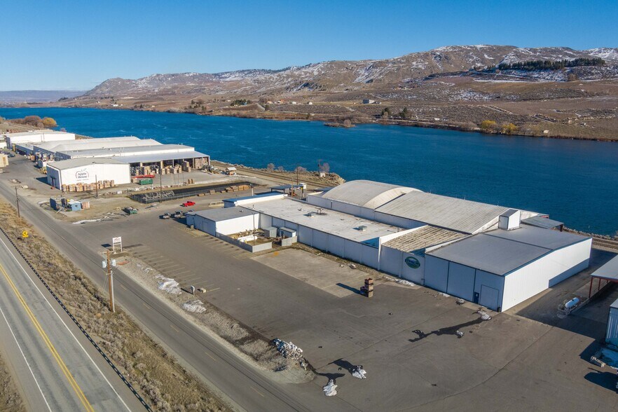 475 Industrial Way, Pateros, WA for sale - Primary Photo - Image 1 of 1