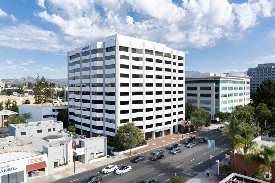 155 N Lake Ave, Pasadena, CA for rent - Building Photo - Image 1 of 22