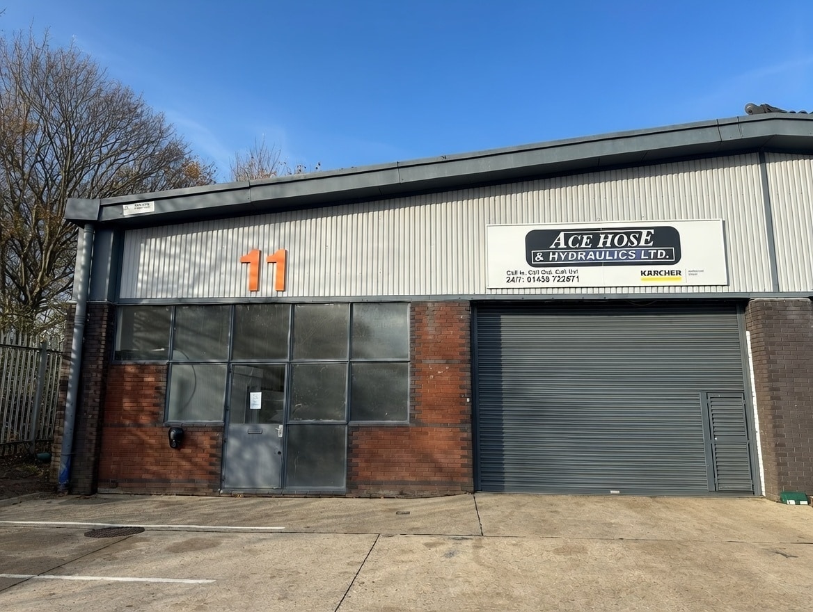 Babbage Rd, Stevenage to rent Building Photo- Image 1 of 7