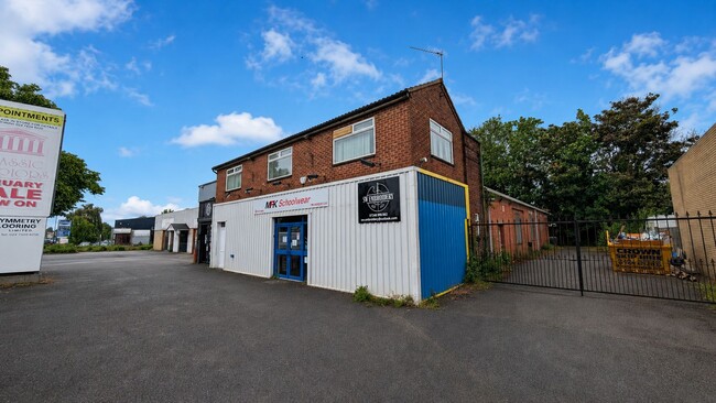 More details for Weddington Rd, Nuneaton - Retail to Rent