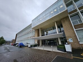 Styal Rd, Wythenshawe for rent Building Photo- Image 1 of 5