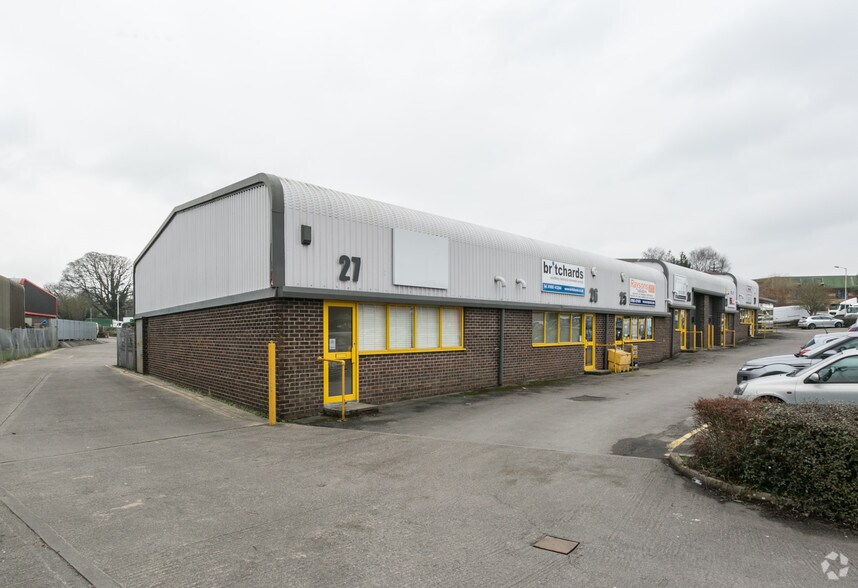 Brympton Way, Yeovil for sale - Primary Photo - Image 1 of 1