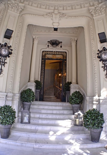 Calle Ferraz, 2, Madrid, Madrid to rent - Building Photo - Image 3 of 5