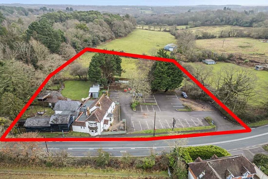 Southampton Road, Lymington for sale - Building Photo - Image 2 of 3