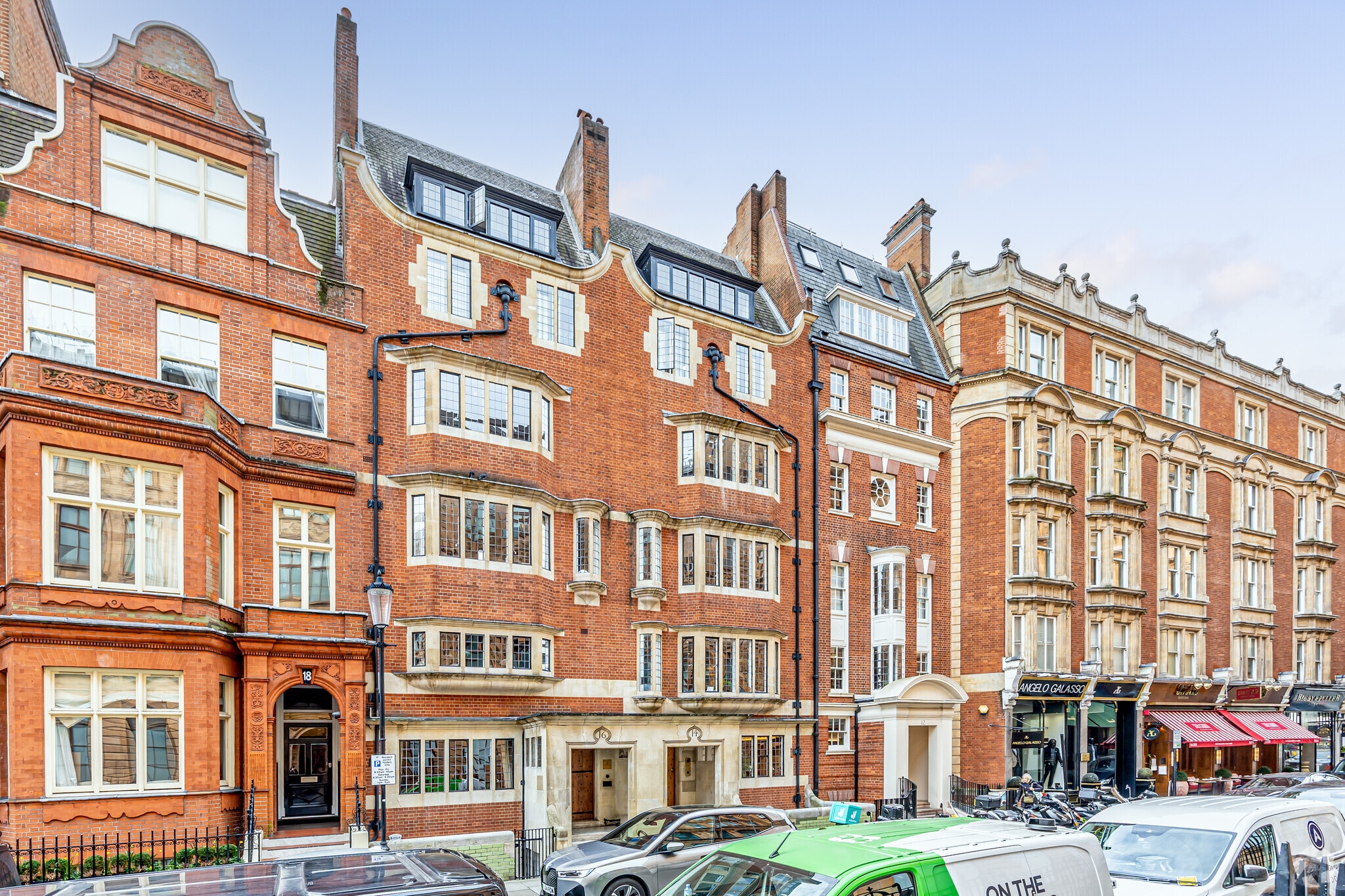 12 Hans Rd, London to rent Primary Photo- Image 1 of 3