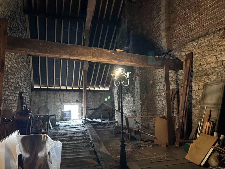 Retail in Chalon-sur-Saône for sale - Building Photo - Image 3 of 7