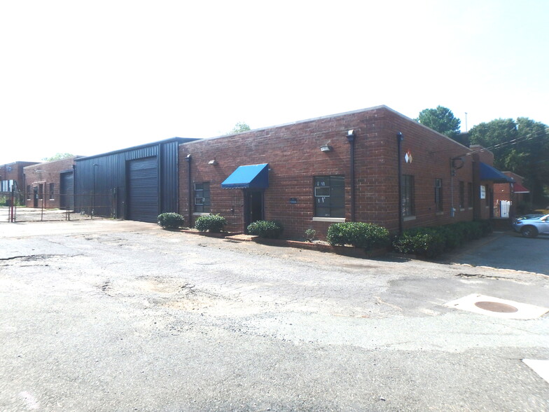 3101 S Tryon St, Charlotte, NC for sale - Building Photo - Image 1 of 1