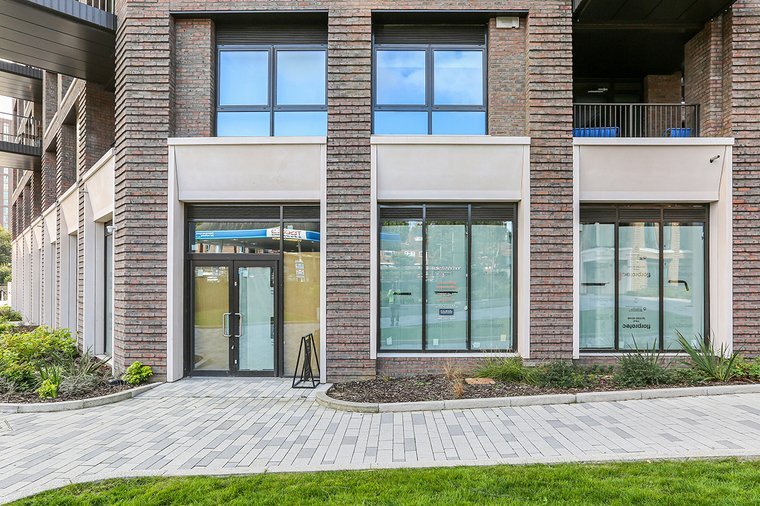 Conington Rd, London to rent Building Photo- Image 1 of 5