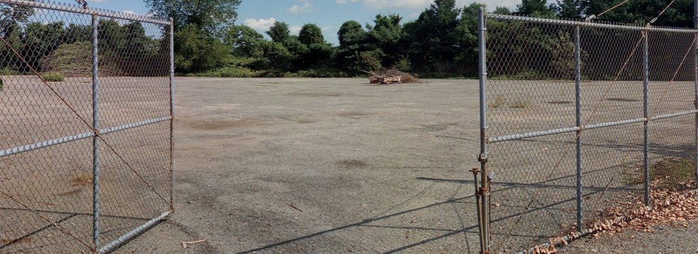 Flatlands Avenue, Brooklyn, NY for rent - Building Photo - Image 1 of 2