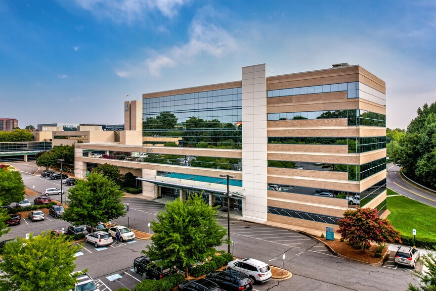 101 E WT Harris Blvd, Charlotte, NC to rent - Primary Photo - Image 3 of 5