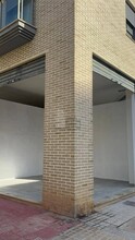 Retail in Silla, Valencia to rent Construction Photo- Image 2 of 10