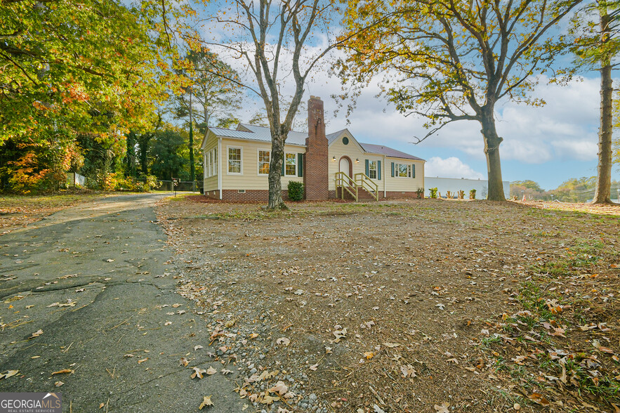 131 W Howell St, Hartwell, GA for sale - Building Photo - Image 1 of 31