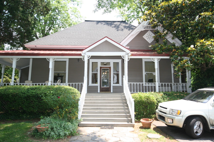 379 Atlanta St, Marietta, GA for sale - Building Photo - Image 1 of 1