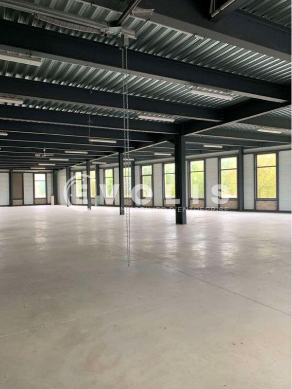 Light Industrial in Tremblay En France for sale Interior Photo- Image 1 of 11