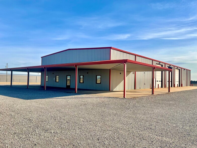 5500 S Frontage Rd, Weatherford, OK for rent - Building Photo - Image 2 of 18