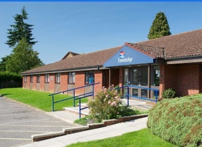 156 Winchester Rd, Four Marks for sale Primary Photo- Image 1 of 1