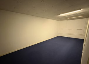 Newgate Ln, Fareham to rent Interior Photo- Image 2 of 4