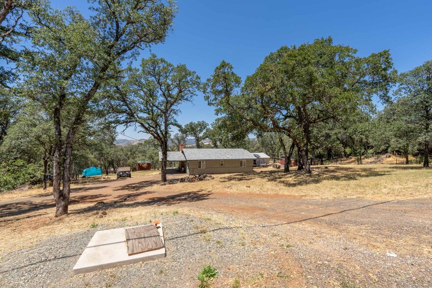 395 Hillcrest Ave, Oroville, CA for sale - Building Photo - Image 2 of 13