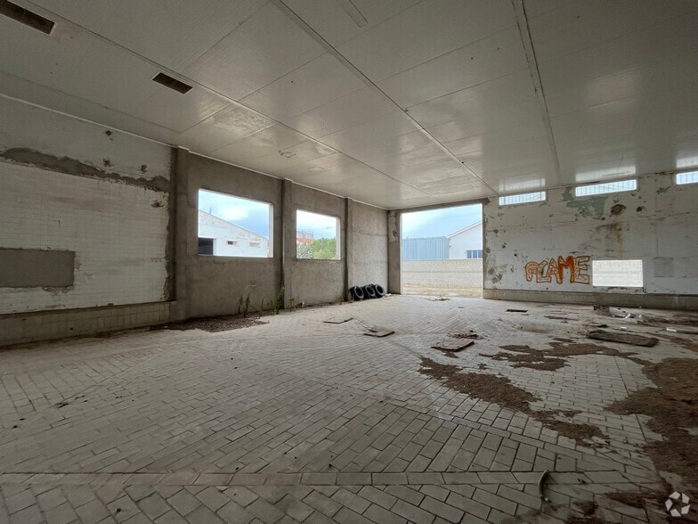 Avenida Castilla - la Mancha, 2, Orgaz, Toledo for sale - Building Photo - Image 2 of 3