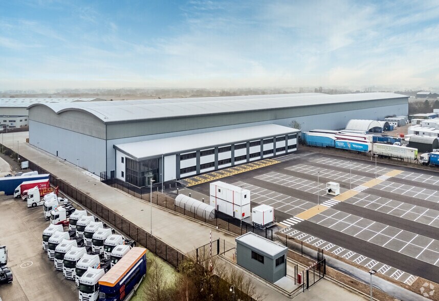 Lyncastle Rd, Warrington for sale - Primary Photo - Image 1 of 1