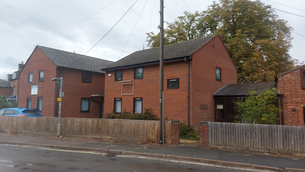 16 West Way, Oxford to rent - Building Photo - Image 2 of 7