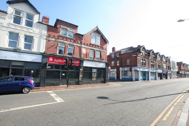 More details for 23-25 Whitby Rd, Ellesmere Port - Retail to Rent