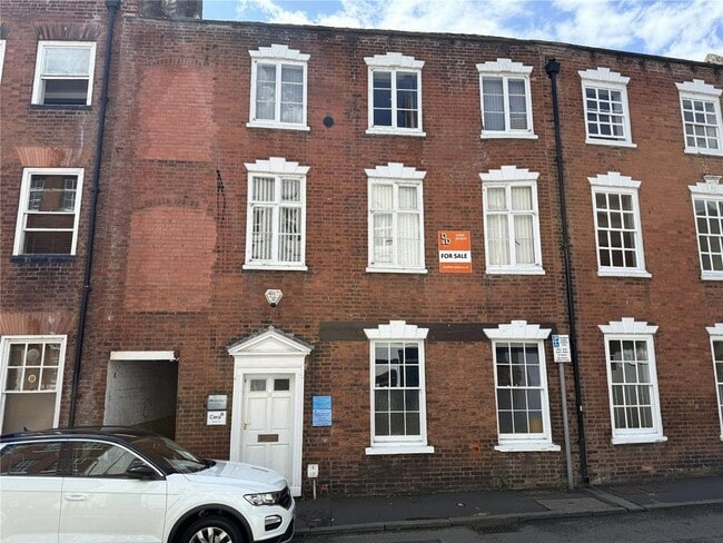 More details for 10 Church St, Kidderminster - Office for Sale