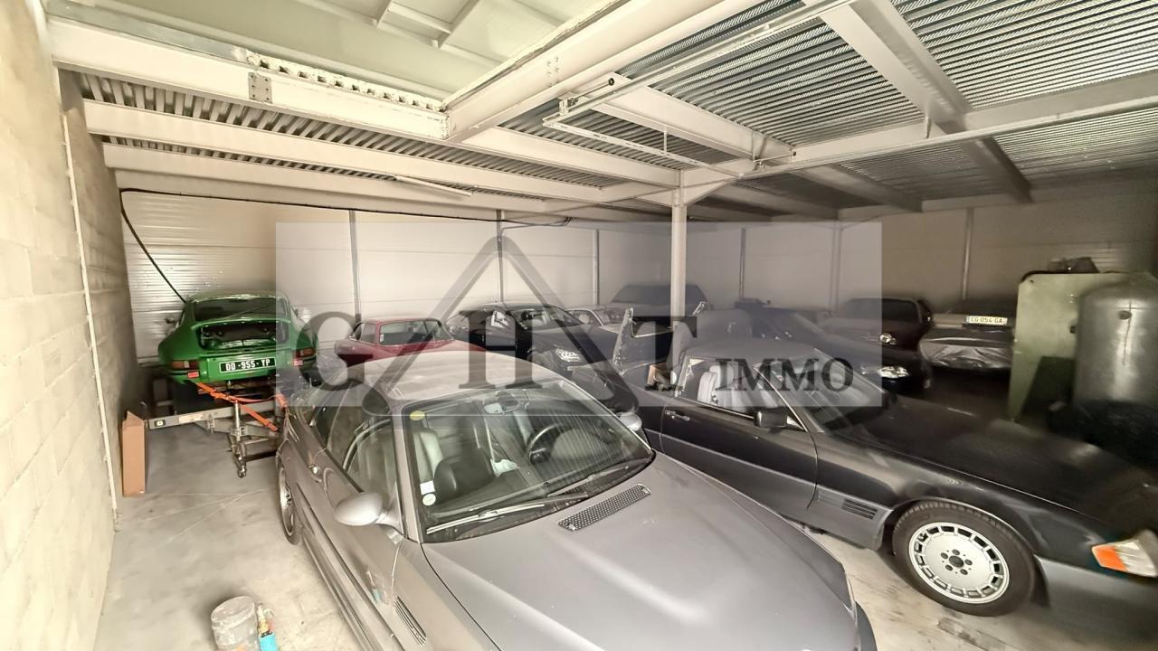 Industrial in Quincy-Voisins to rent Building Photo- Image 1 of 6