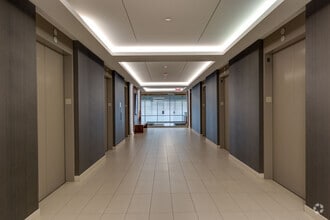 111 E Wacker Dr, Chicago, IL to rent Interior Photo- Image 1 of 10