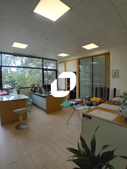 Office in Lognes for sale - Interior Photo - Image 3 of 3