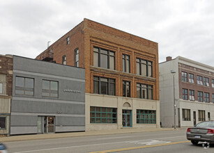 16-20 W Huron St, Pontiac, MI for rent Building Photo- Image 1 of 10