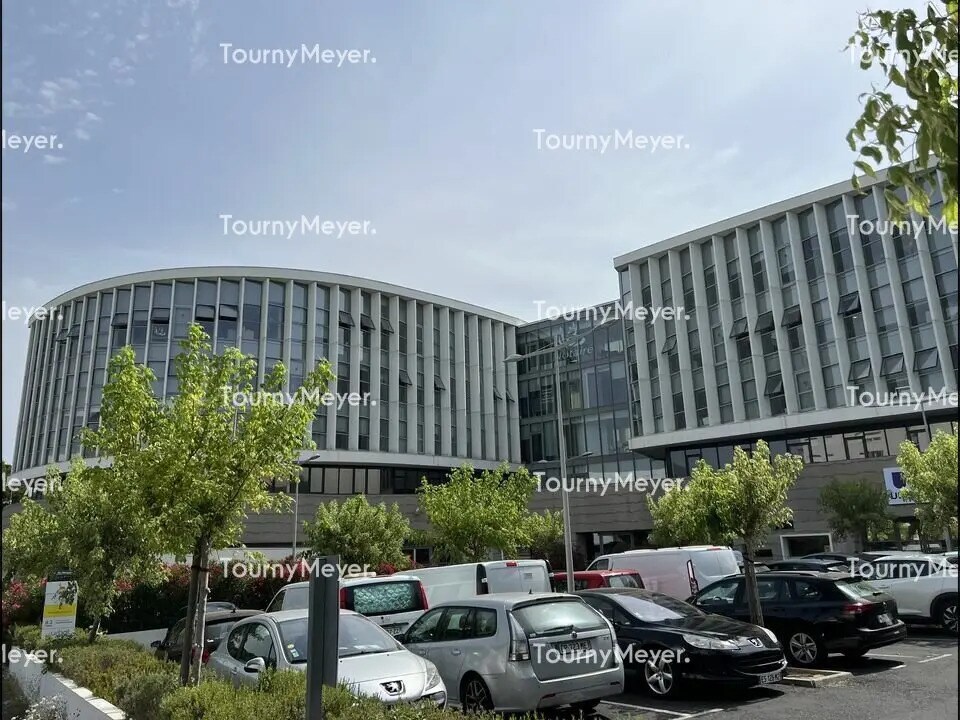 Office in Montpellier to rent Primary Photo- Image 1 of 15