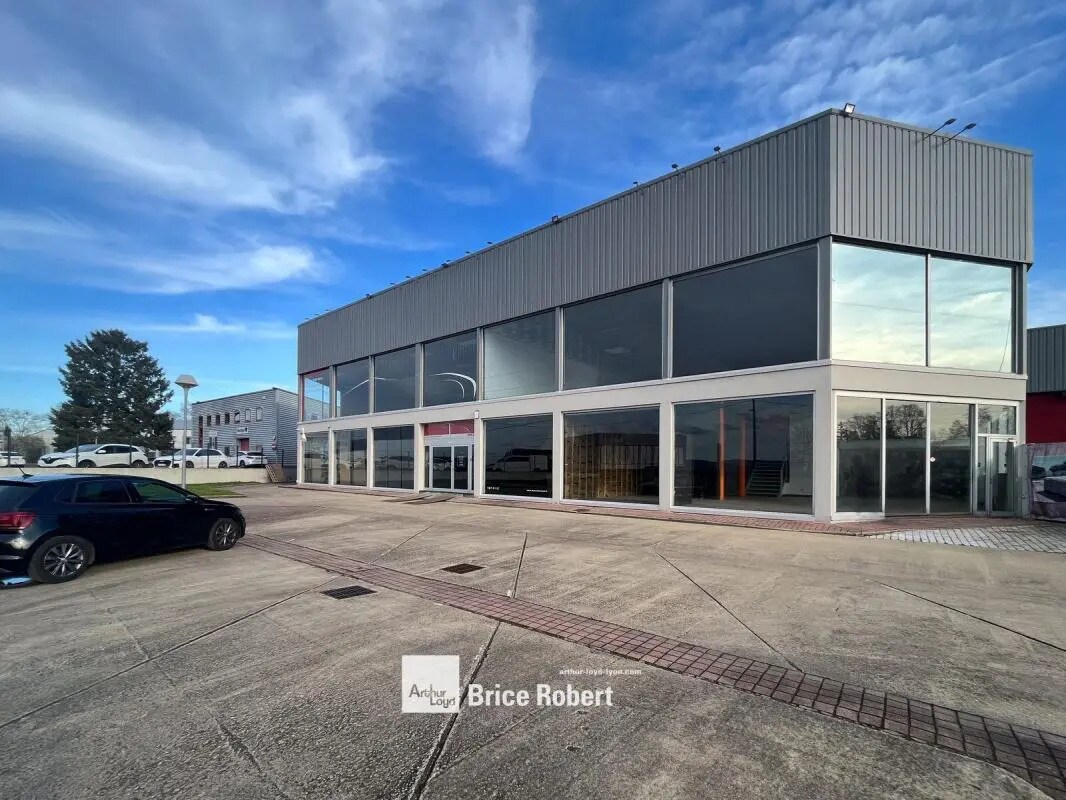 Light Industrial in Lissieu for sale Building Photo- Image 1 of 6