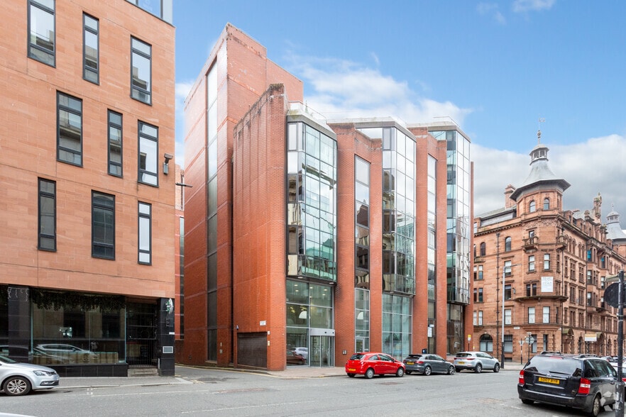 70 Wellington St, Glasgow to rent - Building Photo - Image 3 of 6