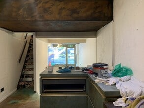 132 High St, Epping to rent Interior Photo- Image 2 of 2