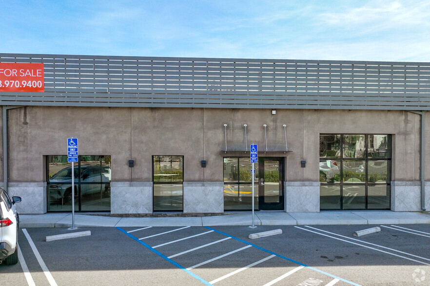 259-261 Moffett Blvd, Mountain View, CA for rent - Building Photo - Image 2 of 7