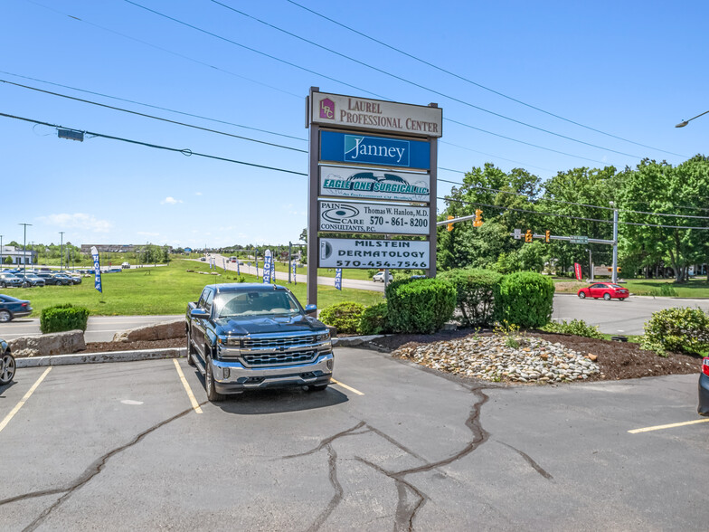 631 Airport Rd, Hazle Township, PA for rent - Building Photo - Image 3 of 10