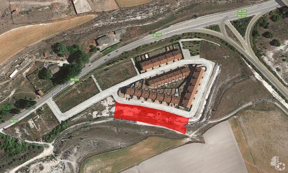 7 Calle de la Fuente la Bola, Cuéllar, Segovia for sale - Building Photo - Image 3 of 4