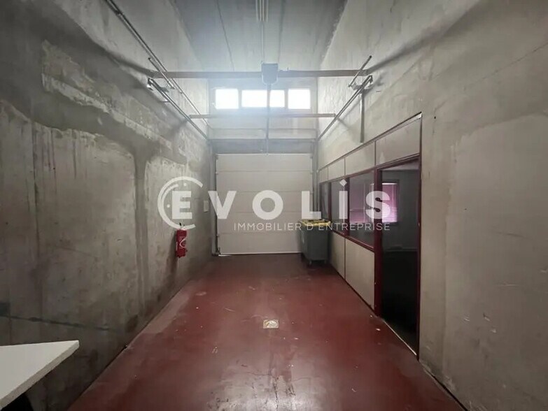 Light Industrial in Alfortville to rent - Interior Photo - Image 3 of 13