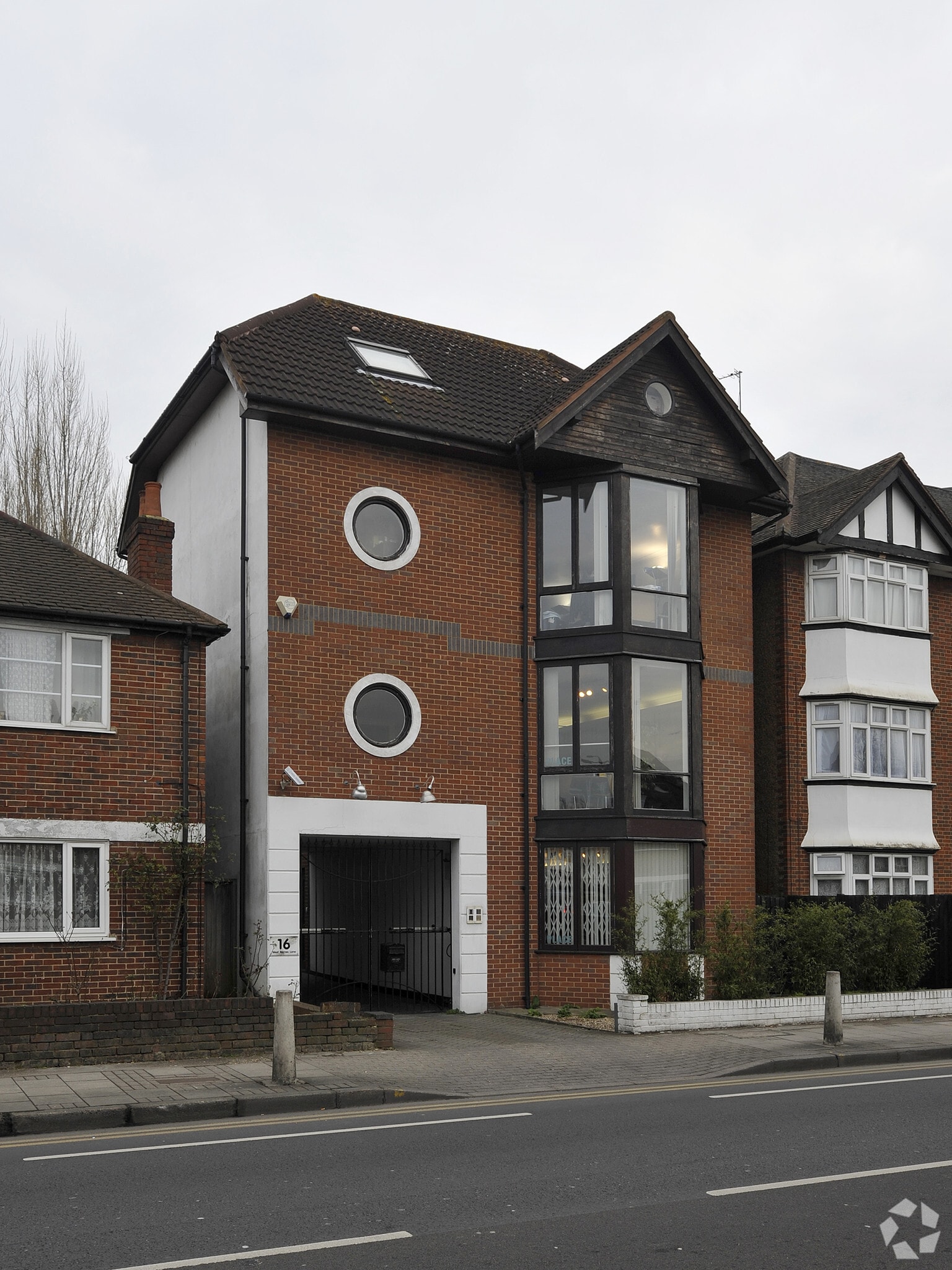 16 West Barnes Ln, London to rent Primary Photo- Image 1 of 6