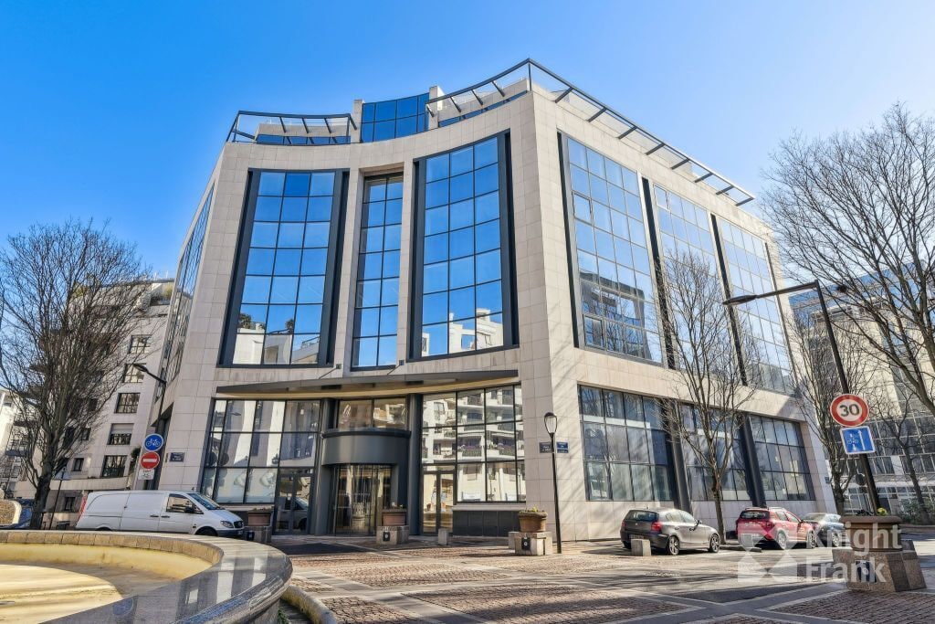 4 Place Des Ailes, Boulogne-Billancourt to rent Building Photo- Image 1 of 7
