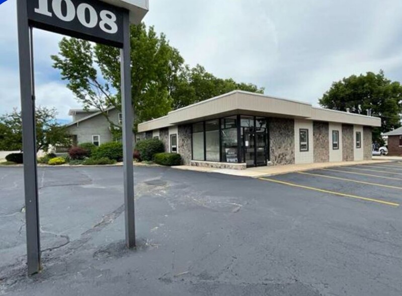 1008 N 4th St, Chillicothe, IL for sale - Building Photo - Image 1 of 1