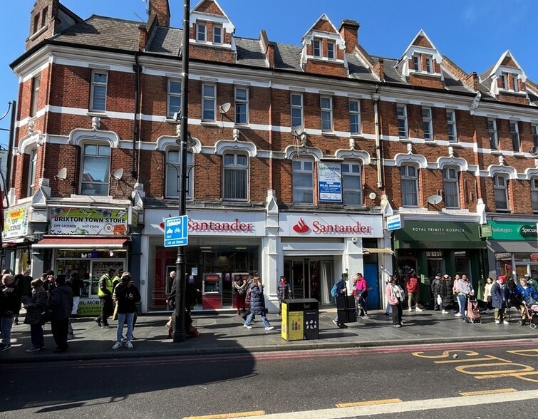 496-498 Brixton Rd, London to rent - Building Photo - Image 1 of 1