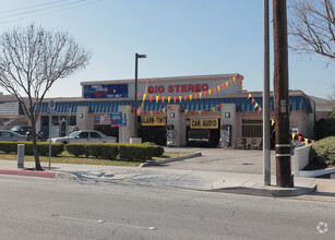 15921 Woodruff Ave, Bellflower, CA for rent Primary Photo- Image 1 of 3